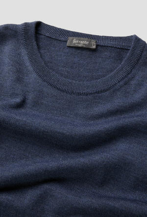 Girocollo in pura lana pettinata ESSENTIAL - Ferrante | img vers.300x/