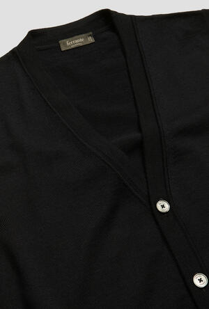 Gilet in pura lana pettinata ESSENTIAL - Ferrante | img vers.300x/