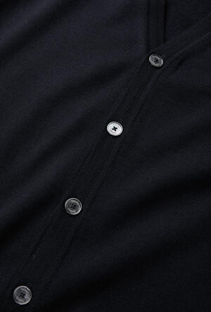 Cardigan in pura lana pettinata ESSENTIAL - Ferrante | img vers.300x/