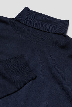 Dolcevita tinto in capo in lana e seta ROYAL RED - Ferrante | img vers.300x/