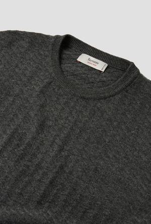 Girocollo con lavorazione in misto cashmere ROYAL RED - Ferrante | img vers.300x/