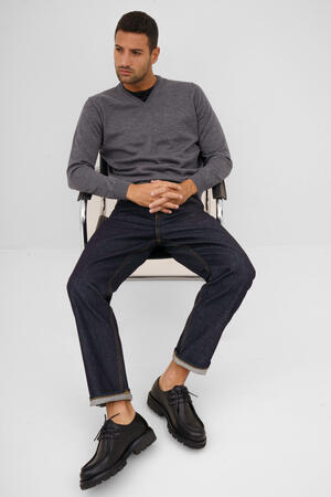 Pullover in pura lana pettinata ESSENTIAL - Ferrante | img vers.300x/