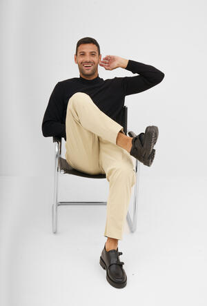 Lupetto in pura lana pettinata ESSENTIAL - Ferrante | img vers.300x/