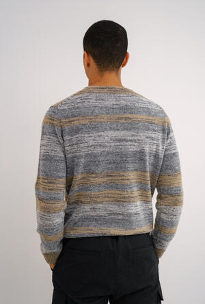 Maglia rigata bouclè MAIN - Ferrante | img vers.300x/