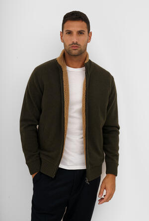 Giubbino in maglia con eco-pelliccia bouclè MAIN - Ferrante | img vers.300x/