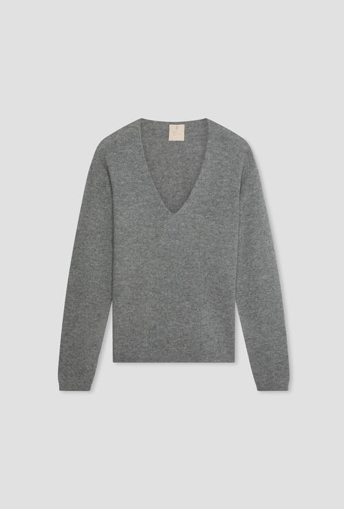 Pullover in cashmere slim Grigio