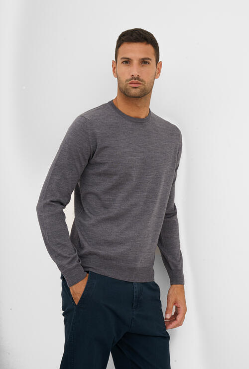 Girocollo in pura lana pettinata Grigio Scuro