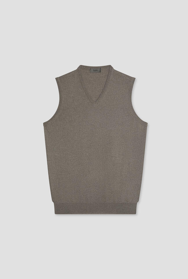 Gilet scollo a v in pura lana pettinata. ESSENTIAL - Ferrante | img vers.1300x/