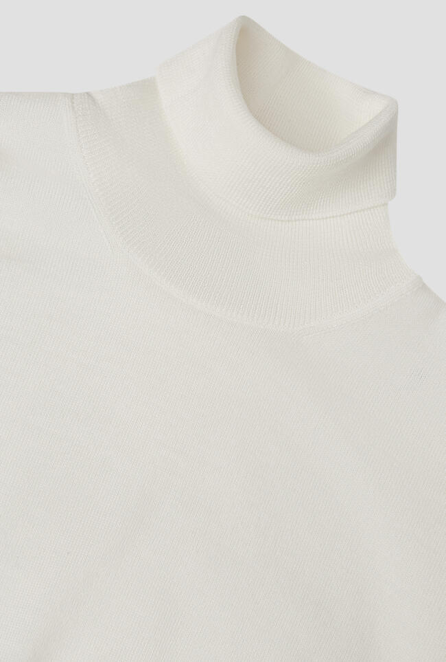 Dolcevita in pura lana pettinata ESSENTIAL - Ferrante | img vers.1300x/