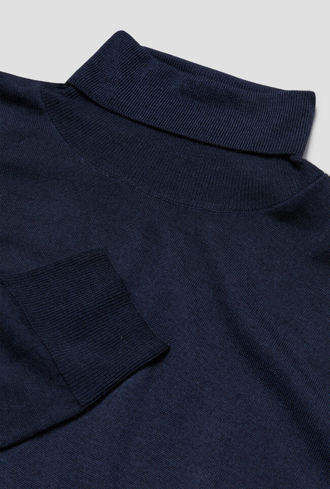 Dolcevita tinto in capo in lana e seta ROYAL RED - Ferrante | img vers.1300x/