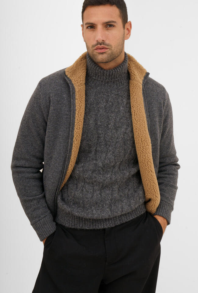 Giubbino in maglia con eco-pelliccia bouclè MAIN - Ferrante | img vers.1300x/