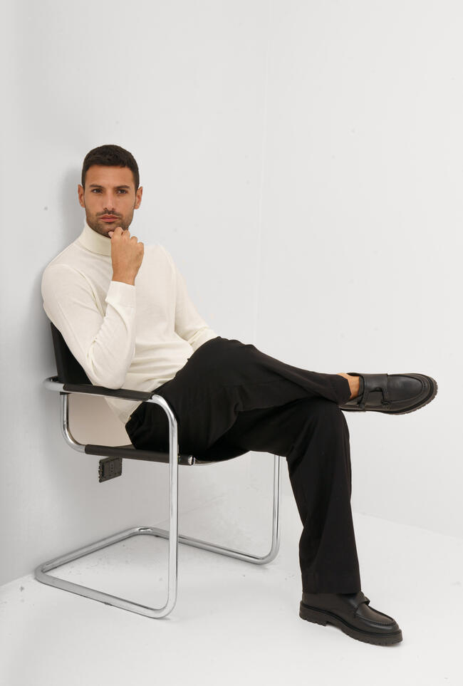 Dolcevita in pura lana pettinata ESSENTIAL - Ferrante | img vers.1300x/