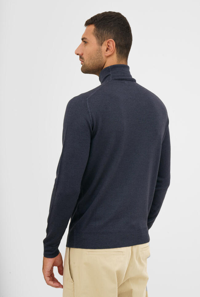 Dolcevita tinto in capo in lana e seta ROYAL RED - Ferrante | img vers.1300x/