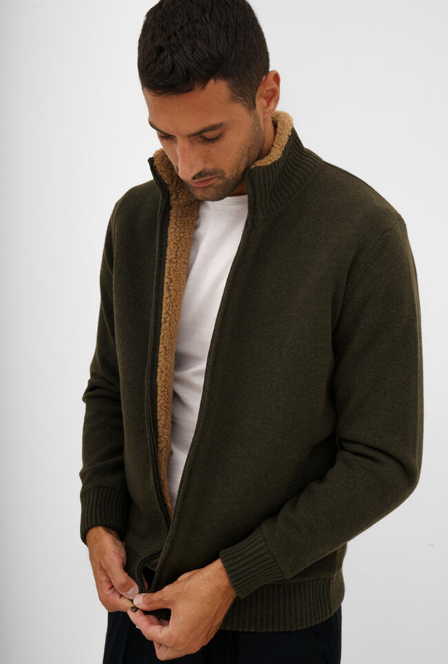 Giubbino in maglia con eco-pelliccia bouclè MAIN - Ferrante | img vers.1300x/