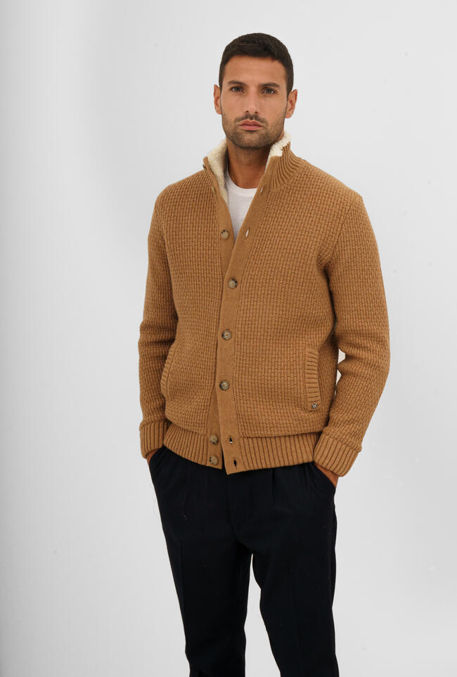 Giubbino foderato con eco pelliccia MAIN - Ferrante | img vers.1300x/